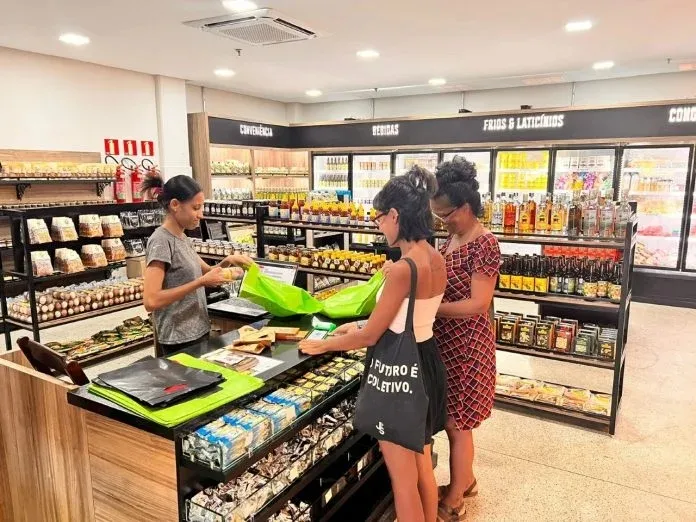 Comércio varejista baiano mantém alta de 9,6% e supera desempenho nacional em outubro