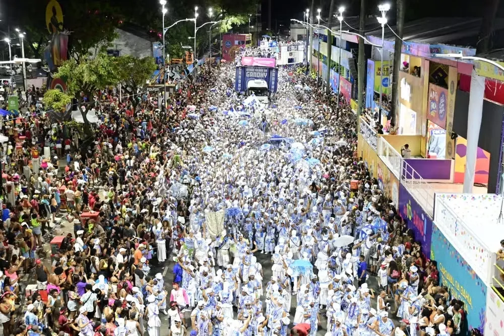 MP-BA apura suspeita de transfobia após afoxé Filhos de Gandhy vetar participação de homens trans no Carnaval