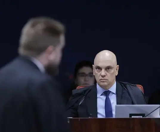 O julgamento de Bolsonaro começou e quase não há dúvida de que será condenado. Até para o próprio. Daí, é mais importante mirar nos bastidores