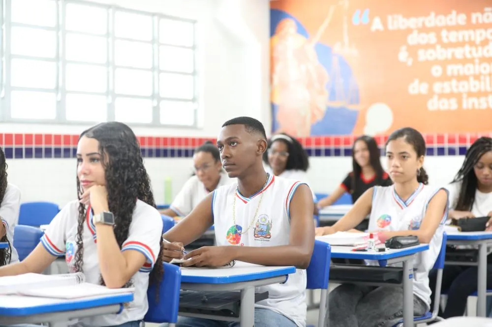 Matricula 2026 - Estudantes da rede estadual têm até 10 de outubro para atualizar cadastro