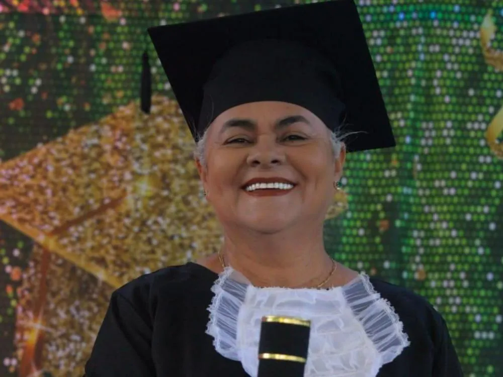 Bahia: moradora de Salvador, aos 65 anos, é aprovada na UFRB após 43 anos longe da escola pela EJA